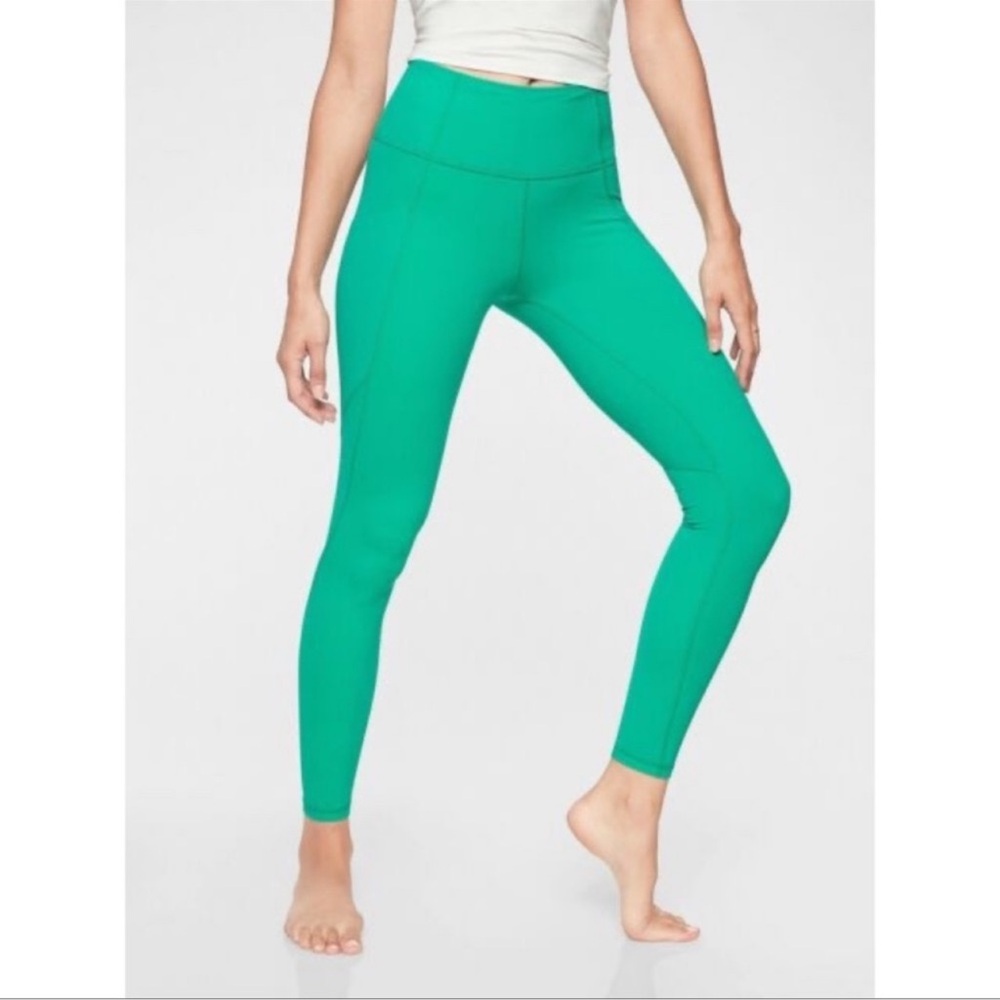 Athleta Salutation Stash Pocket II 7/8 Tight Legging Green Size Extra Small